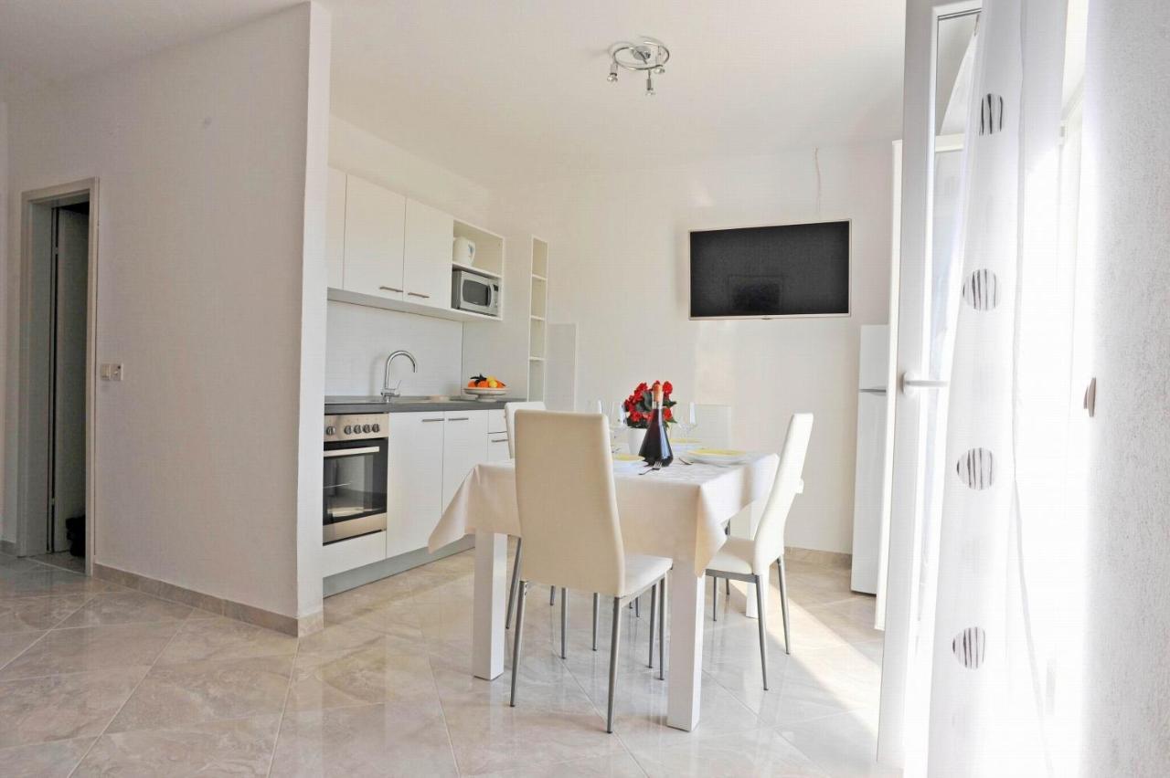 Apartments With A Parking Space Sutivan, Brac - 752 Екстер'єр фото